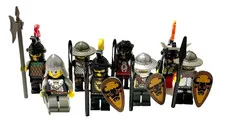 LEGO Minifigure Lot Castle Set of 8 Old vintage helmet shield