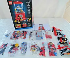 LEGO Vending Machine Incomplete Set 6 Sealed Bags, Book & More #21358