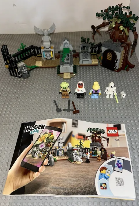 Lego 70420 Hidden Side Graveyard Mystery