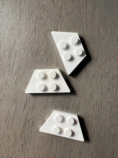 LEGO 51739 Wedge, Plate 2 x 4 - 3 Pieces