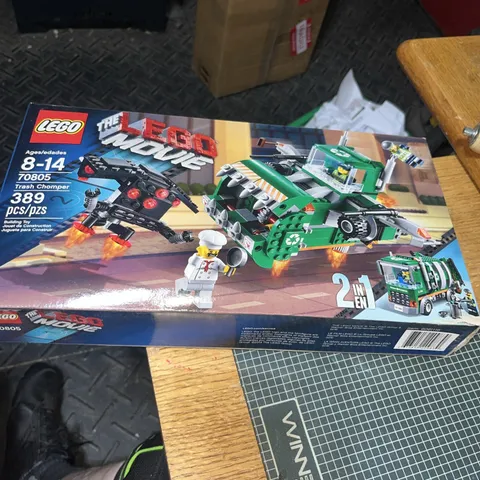 Lego 70805 Trash Chomper (NEW, Retired) The LEGO Movie 2-in-1