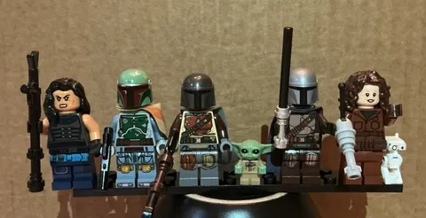 LEGO Star Wars The Mandalorian Minifigure lot 