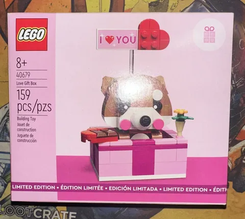 RETIRED Lego Valentine's Day Love Gift Box Promotional (Set 40679) BRAND NEW