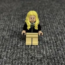 LEGO Minifig - Hufflepuff Student Hannah Abbott from Harry Potter's Hogwarts