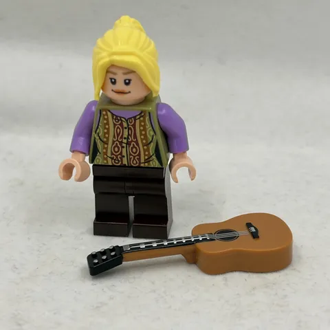 LEGO Ideas Friends TV Series Phoebe Buffay Minifigure 21319 idea061 Authentic