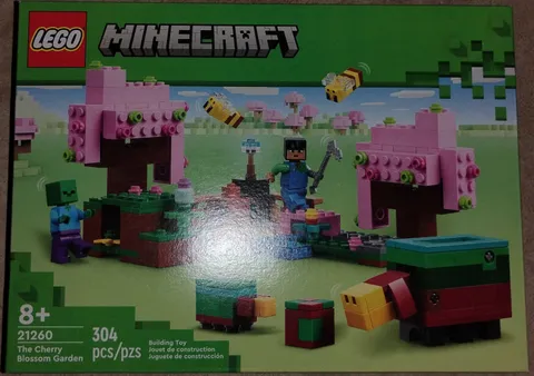 Minecraft Cherry Blossom Garden Lego 21260 Boxed Set 8+ New In Box