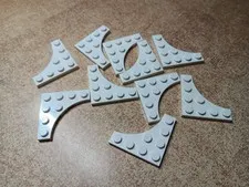 LEGO BULK LOT 10 WHITE MODIFIED PLATE CURVED 4X4 CUTOUT #35044