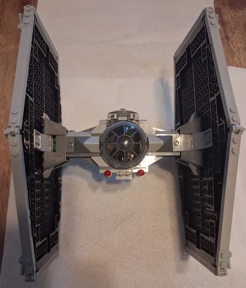 Lego TIE Fighter 9492 Used 98% Complete w/ One Minifigure Imperial TIE Pilot