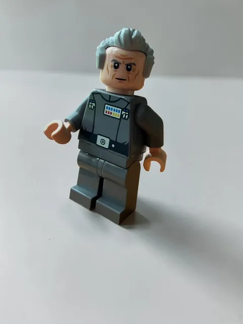 LEGO Grand Moff  Tarkin - Dark Bluish Gray Uniform, 75419 sw1471 Minifigure NEW!
