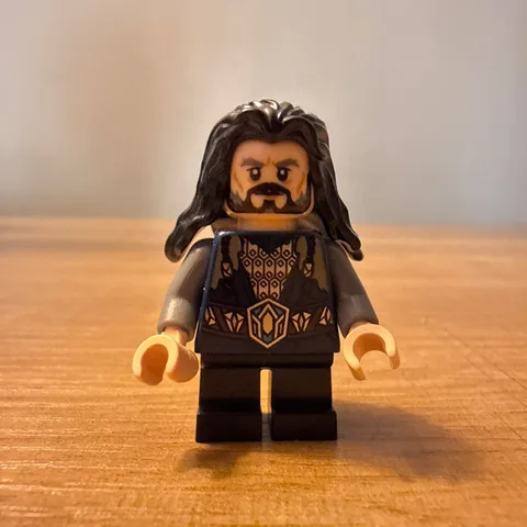 LEGO Hobbit Lord of the Rings Thorin Oakenshield Chain Mail Minifigure lo040