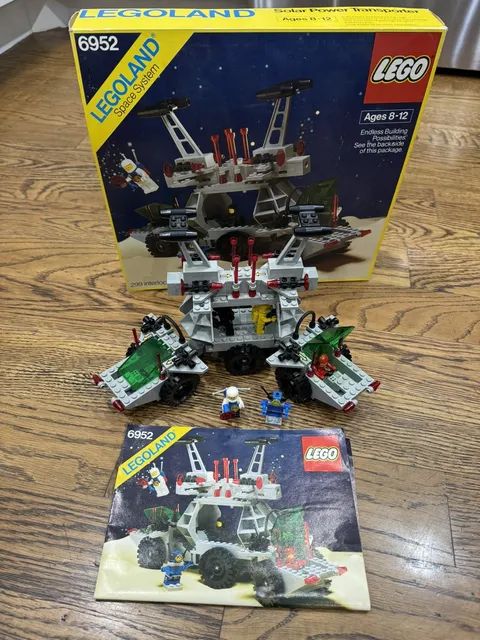 LEGO Space: Solar Power Transporter  100% complete with box and manual set 6952