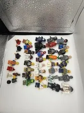 Lego Mini figure Lot Of 32 Mixed Characters Star Wars, Dc, Marvel & More