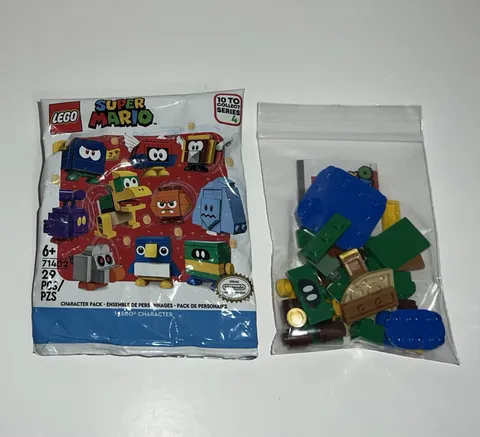 Lego Super Mario: 71402 COIN COFFER Series 4 Character Pack - Unbuilt! New