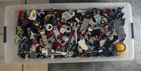 Bulk Lego 10 Lbs Starwars, Marvel, DC, Racing W/ 5+ Minifigs 