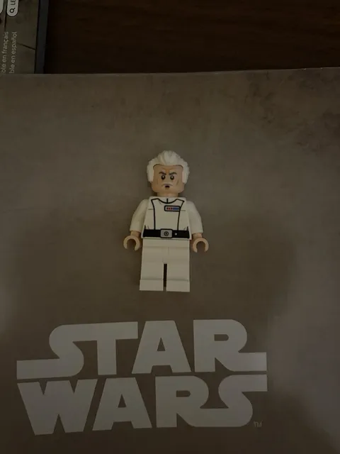 LEGO Admiral Wullf Yularen Minifigure 75419 UCS Death Star sw1470 Star Wars NEW