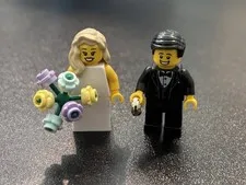 NEW LEGO Bride and Groom Minifigures – Wedding Couple with Bouquet & Ring