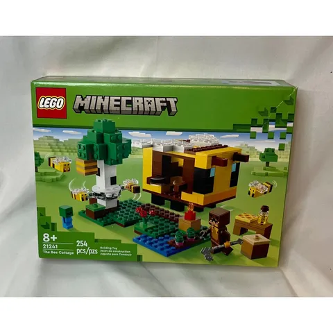 LEGO Minecraft The Bee Cottage 21241 New Sealed NIB 254 Pcs Honey Bear Zombie