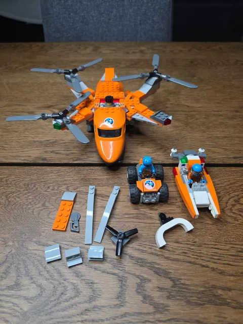 LEGO CITY Arctic Air Transport Set 60193 Plane 2 Minifigs INCOMPLETE