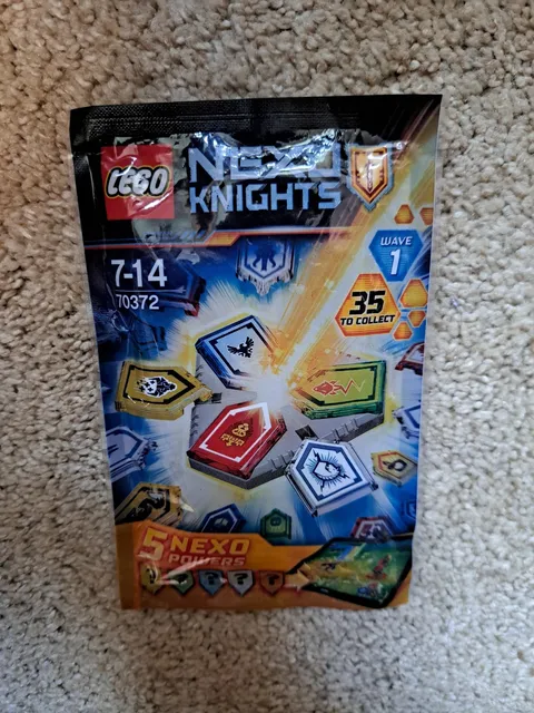 LEGO NEXO KNIGHTS: Combo NEXO Powers Wave 1 (70372)