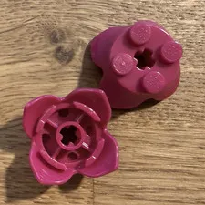 LEGO Dark Pink Plant & Flower Piece Lot, Flower Shaped Plastic Parts - 2