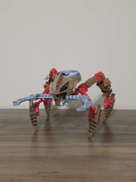 LEGO BIONICLE: Visorak - Roporak (8745) 99% Complete Read Description