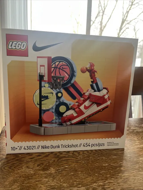 Lego 43021 NIKE Dunk Trickshot 454 pcs Sealed In Box! Ships NOW