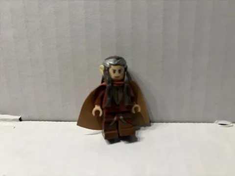 LEGO LOTR Elrond Minifigure With CapeLord Of The Rings 79006 Lor059