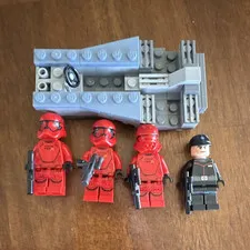 LEGO Star Wars Sith Trooper Minifigures Lot of 4 w/ Blasters Plastic