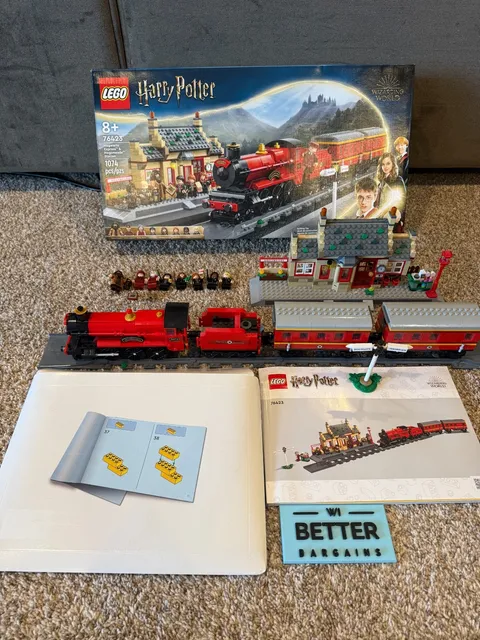 LEGO Harry Potter Hogwarts Express & Hogsmeade Station 76423, 1074 pcs