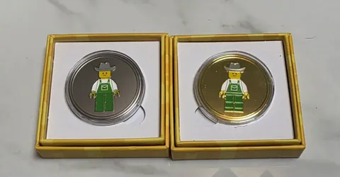 2 X Lego coin Farmer -2026 Lego store Korea Gold & Silver membership, exclusive!
