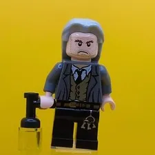 Argus Finch hp097 Light Bluish Gray Long Hair Minifigure Lego