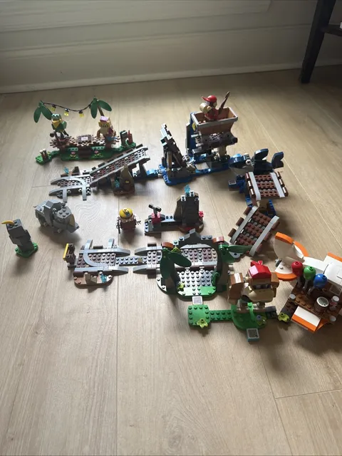 Lot Of 3 Lego Donkey Kong Sets SEE DESCRIPTION