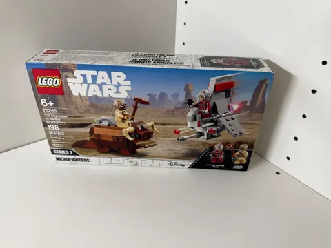 LEGO Star Wars: T-16 Skyhopper vs Bantha Microfighters (75265)