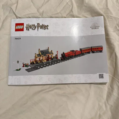 Lego Harry Potter Diagon Alley 76423 instructions book Hogwarts Express Hogsmead