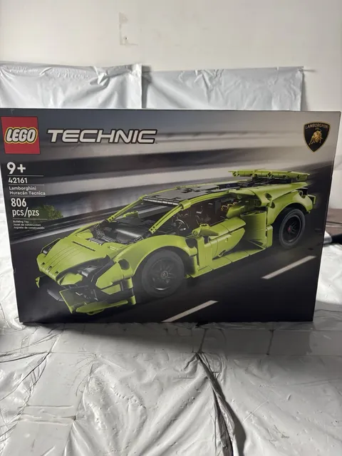 LEGO TECHNIC: Lamborghini Huracan Tecnica (42161)