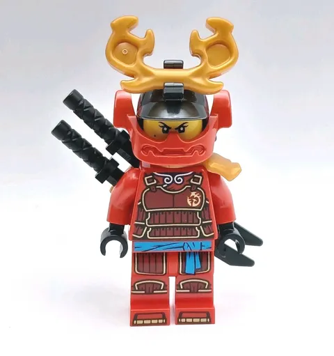 US🇺🇲 LEGO Ninjago Samurai X Nya Minifigure, Armor, Katana Swords,& Helmet/Mask