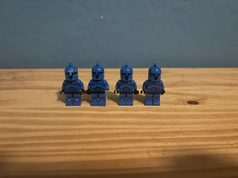 LEGO, Senate commandos 75088 LEGO Star Wars, incorrect torso, missing hand