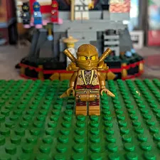 Lego Ninjago Golden Kai 2017 Bricktober exclusive