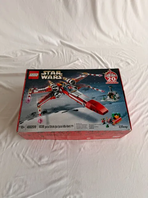 LEGO 4002019 Employee Gift X-Wing Complete Rare Employee Exclusive Set