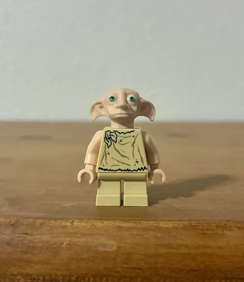 LEGO Dobby (Elf), Light Nougat, Harry Potter, 4736 hp105 Minifigure Figure
