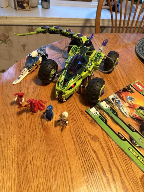 LEGO NINJAGO: Fangpyre Truck Ambush (9445) with Instructions No Box Used