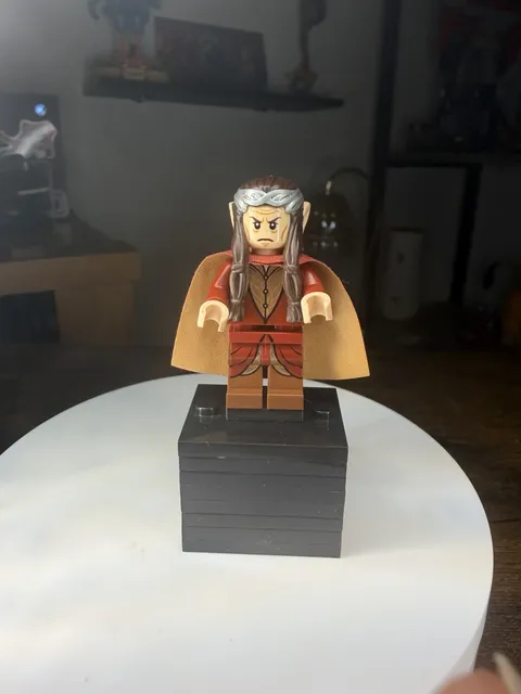 LEGO Lord of the Rings/Hobbit 79006 Lor059 Elrond Minifigure with Cape