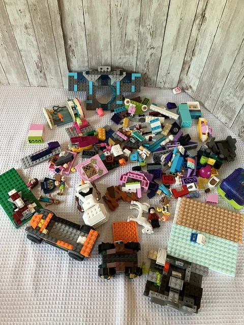 USED LEGO Miscellaneous LEGO Lot Parts Pieces And Random Items Some Figures