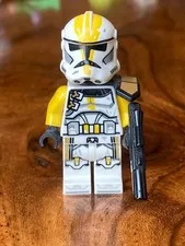LEGO Star Wars 327th Star Corps Clone Trooper Minifigure From 75431