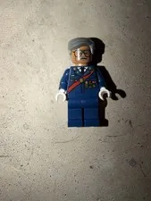 LEGO Batman Movie Commissioner Gordon Minifigure