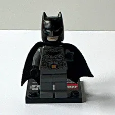 LEGO Batman Movie Batman Minifigure sh028 w/ Cape & Display Stand 5004939