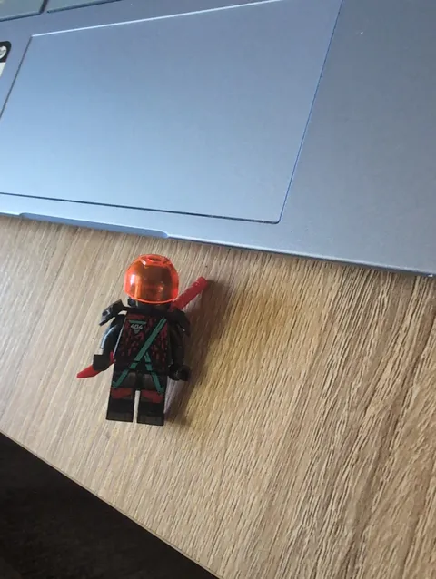 LEGO Ninjago Red Visor Minifigure