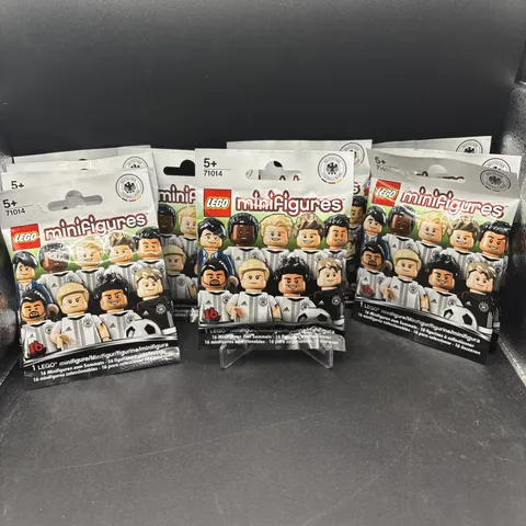 Lot of 10Lego 71014 DFB Mannschaft German Soccer Team Minifigures Sealed New