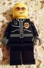 LEGO POLICE MAN POLICEMAN MINI MINIATURE BLACK UNIFORM YELLOW HEAD GLASSES.