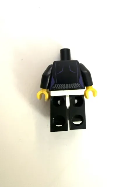 LEGO Minifigure Torso Black Leather Cat Woman Body Suit Silver Zipper Batman